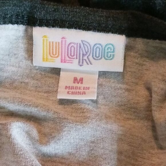Lularoe Womens Shirt Size M Gray Punk Graphic Raglan 3/4 Sleeve Casual Tee Top - Picture 6 of 7